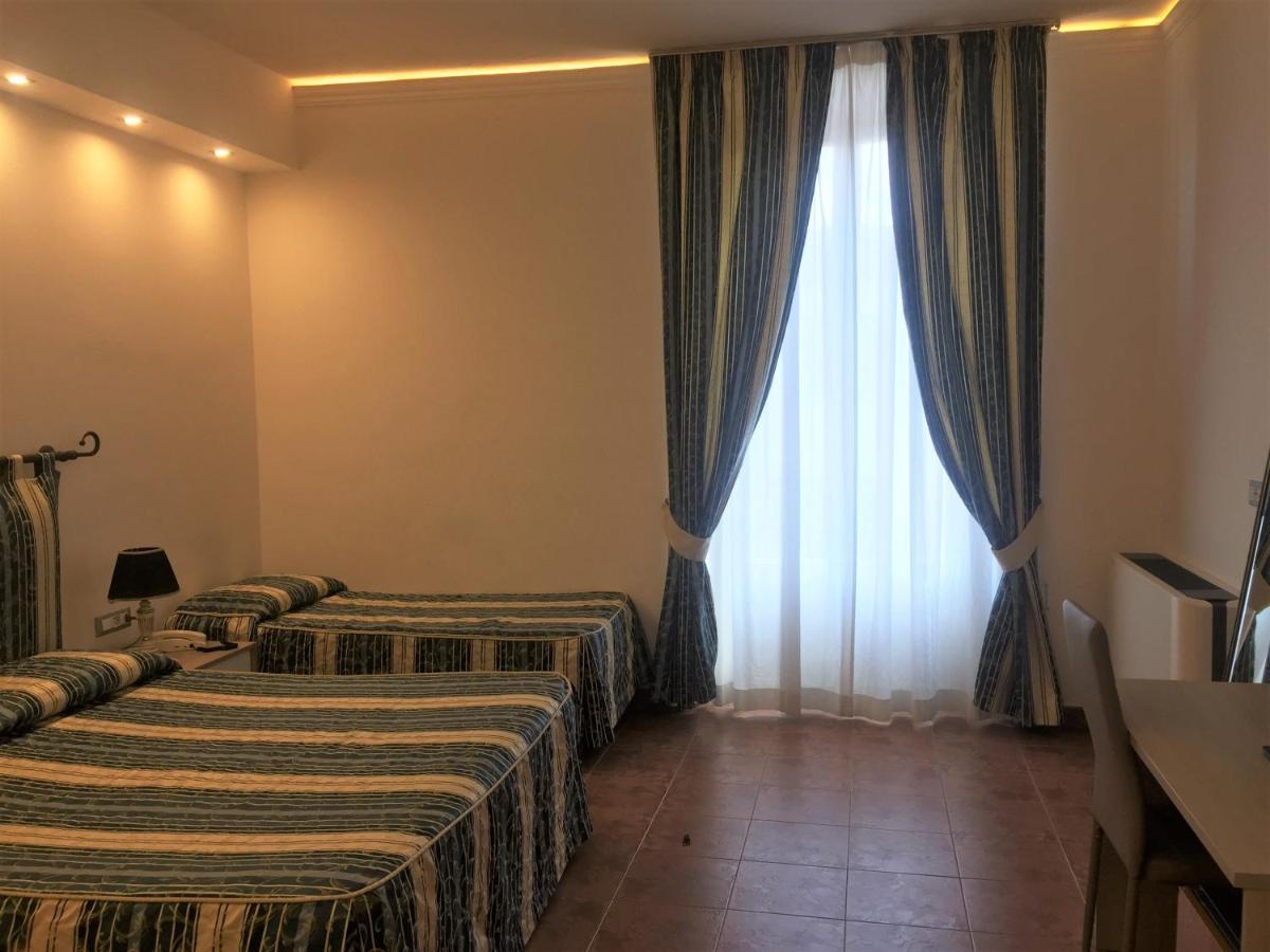 Hotel Alinari Florenz Exterior foto